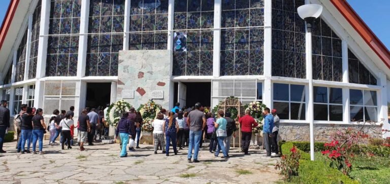 En Puebla, familiares y amigos dan el último adiós a Ingrid Escamilla