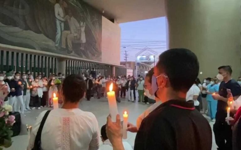 Rinden homenaje en hospital del IMSS a enfermera que murió por coronavirus en BC