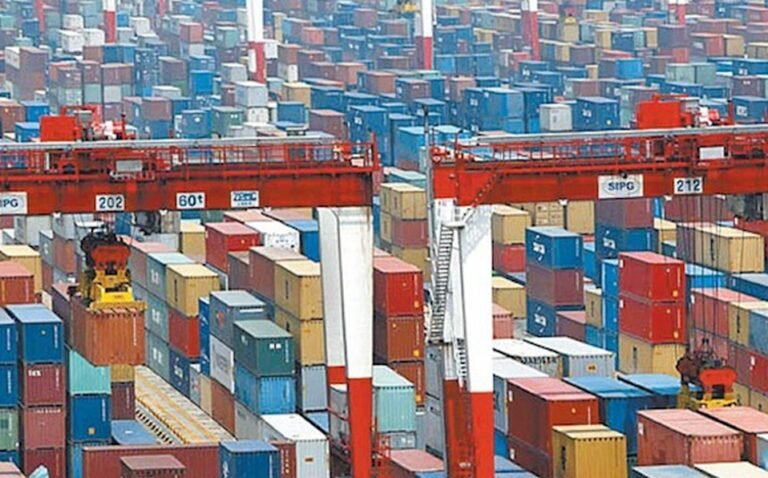 Suben 75% exportaciones y 22% compras al exterior