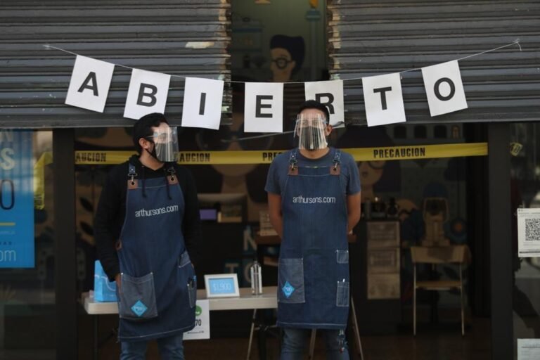 FMI mejora perspectiva para México; prevé que crezca 4.3% este año