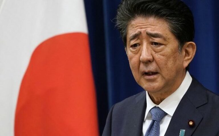 Primer ministro de Japón, Shinzo Abe, renuncia al cargo por problemas de salud