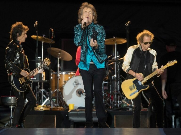 Campaña de Trump, llena de canciones cuyos autores rechazan sus políticas