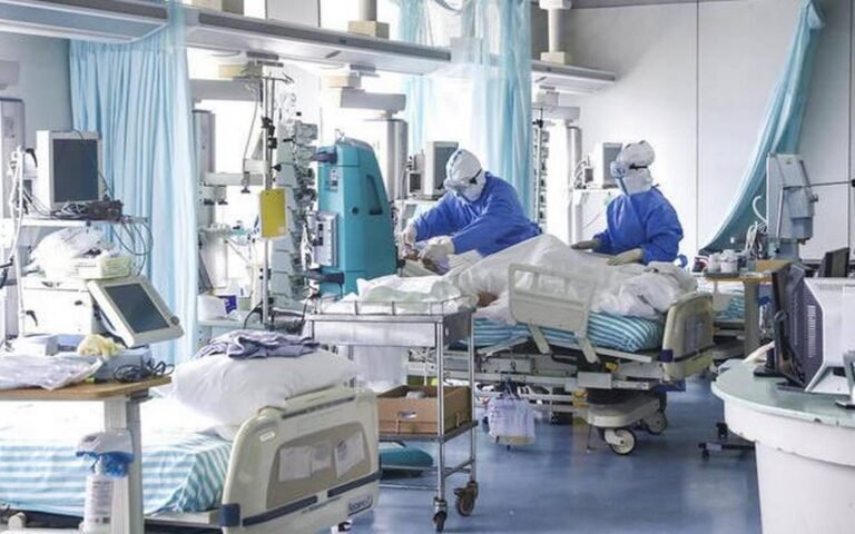 Saturados, 20 de 29 hospitales del IMSS en el Valle de México