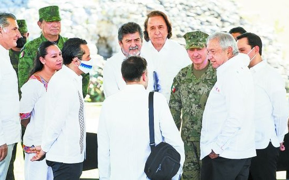 Con 200 mil mdp y zona franca impulsarán al sur Con 200 mil mdp y zona franca impulsarán al sur