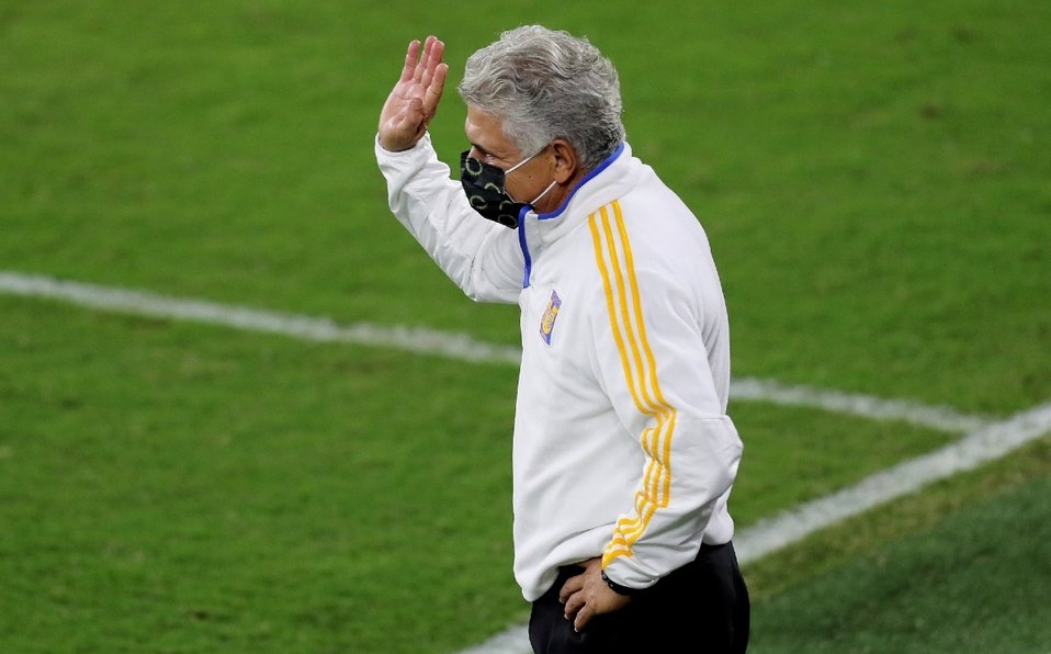 «¿Qué les costaba cocinar más el méndigo murciélago?»: Ferretti bromea sobre el covid-19 «¿Qué les costaba cocinar más el méndigo murciélago?»: Ferretti bromea sobre el covid-19