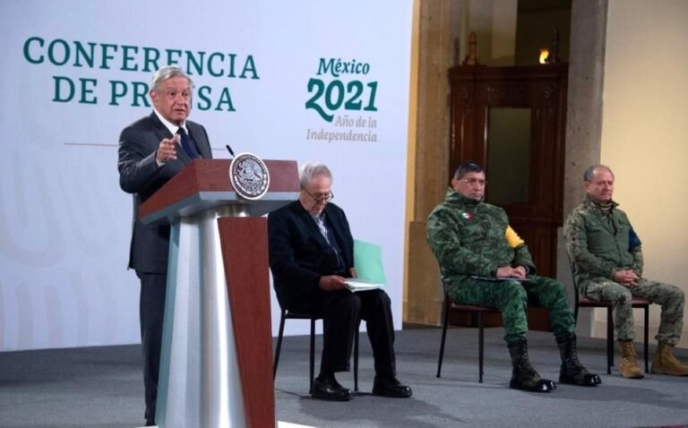 Opositores expresan solidaridad a AMLO
