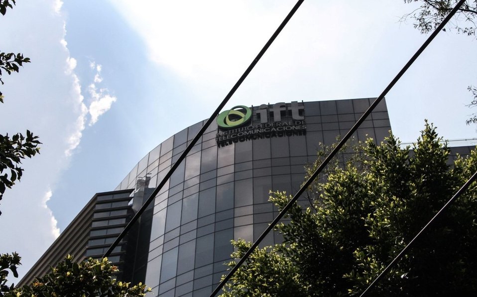 Pleno del IFT nombra a Salvador Flores como responsable de competencia económica Pleno del IFT nombra a Salvador Flores como responsable de competencia económica