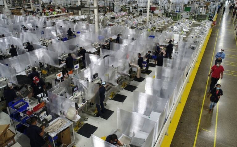 Recuperación económica pierde impulso, revelan indicadores del IMEF