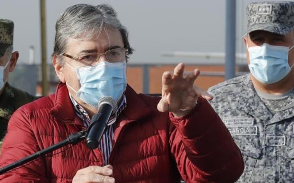 Él era Carlos Holmes Trujillo, ministro de Defensa de Colombia, que murió de covid-19 Él era Carlos Holmes Trujillo, ministro de Defensa de Colombia, que murió de covid-19