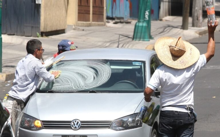 Cerró 2020 con 2.5 millones de desocupados; mayores de 45 años, los más perjudicados