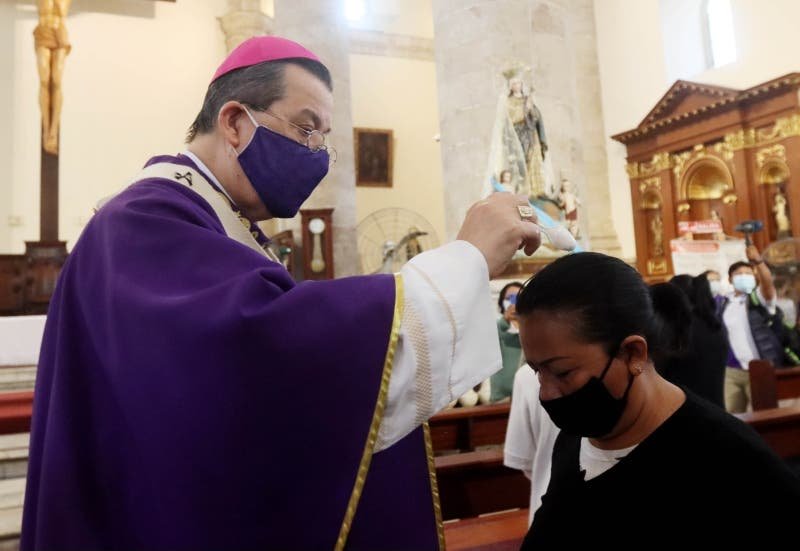 Arzobispo de Yucatán pide no llamar matrimonio a los enlaces LGBT Arzobispo de Yucatán pide no llamar matrimonio a los enlaces LGBT