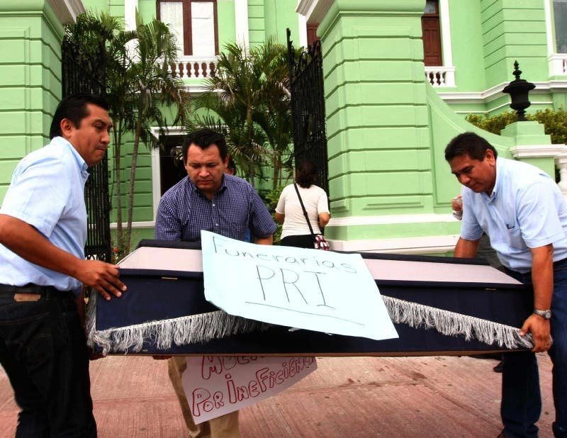 Estéril queja por una designación Estéril queja por una designación