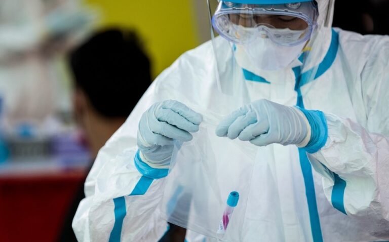 Expertos revelan que anticuerpo diseñado hace 18 años podría prevenir el covid-19