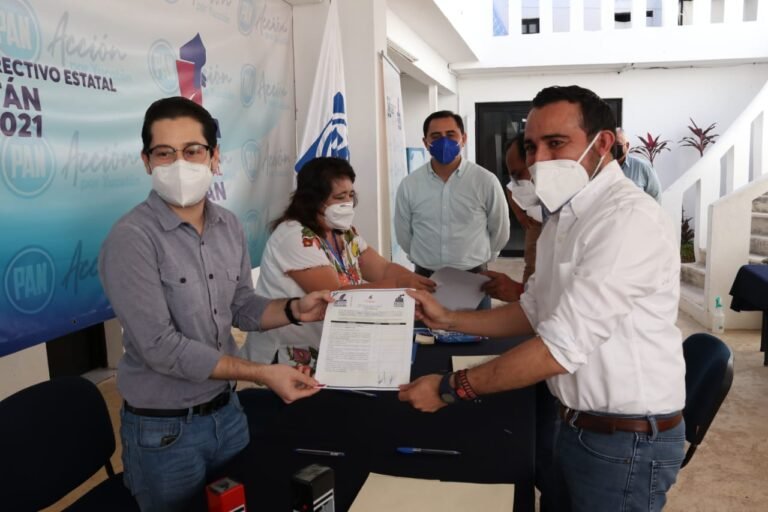 Gaspar Ventura Cisneros Polanco, “Venturita”, se registra como precandidato por Acción Nacional a la alcaldía de Umán