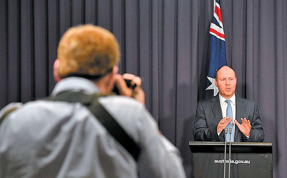 Facebook se rebela por código y bloquea noticias australianas Facebook se rebela por código y bloquea noticias australianas