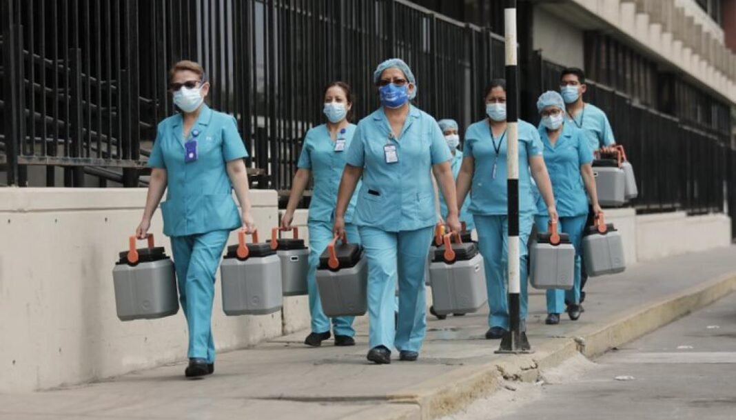 Perú: confirma médico vacunación extraoficial de Vizcarra y su esposa Perú: confirma médico vacunación extraoficial de Vizcarra y su esposa