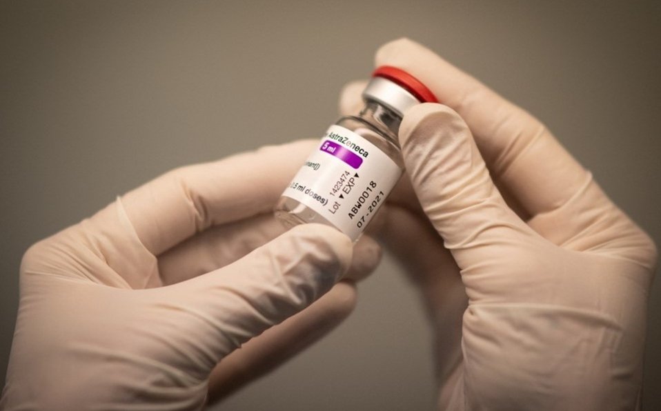 La vacuna anticovid de AstraZeneca cambia de nombre La vacuna anticovid de AstraZeneca cambia de nombre