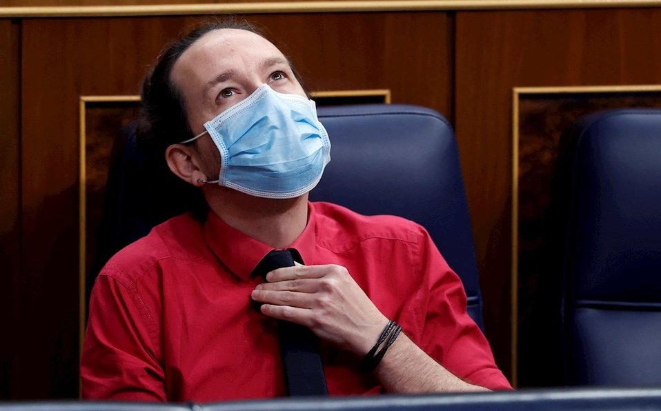 Pablo Iglesias renuncia a su escaño como diputado por elecciones en Madrid Pablo Iglesias renuncia a su escaño como diputado por elecciones en Madrid