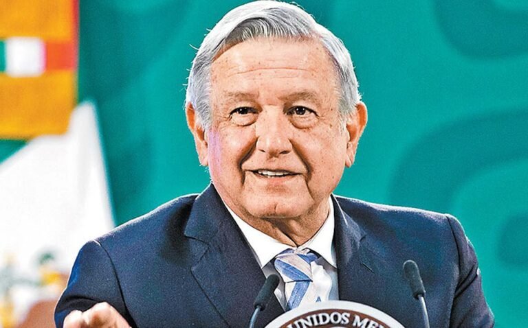 AMENAZA AL PODER JUDICIAL: «SI NO APRUEBAN MI REFORMA AMLO»