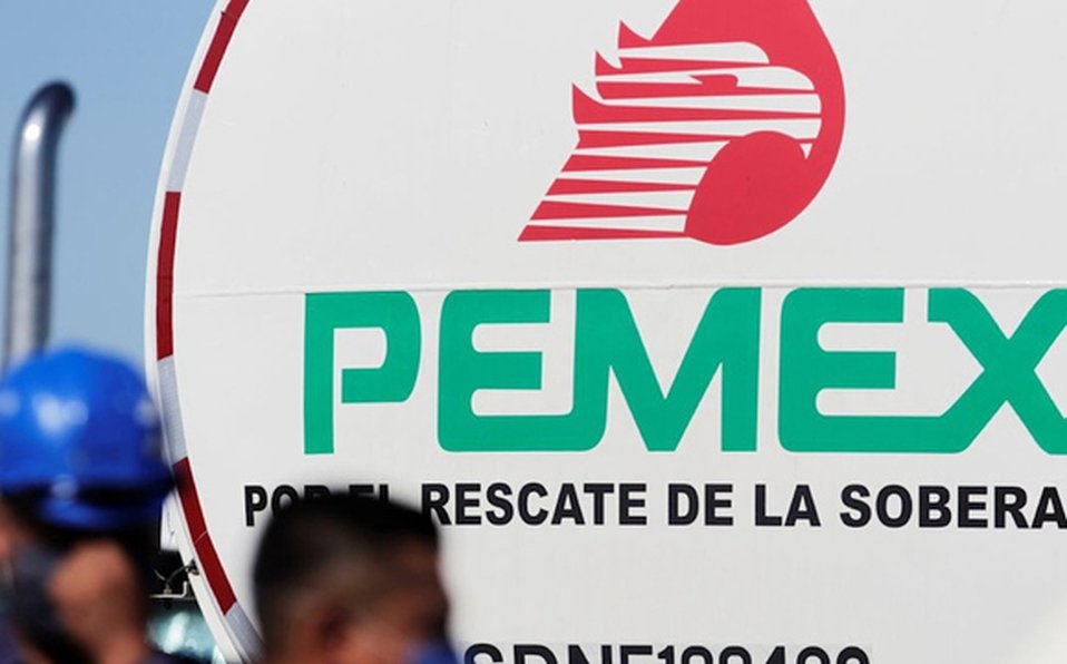 Reparación de refinería en Minatitlán podría tardar 90 días tras incendio: Pemex Reparación de refinería en Minatitlán podría tardar 90 días tras incendio: Pemex