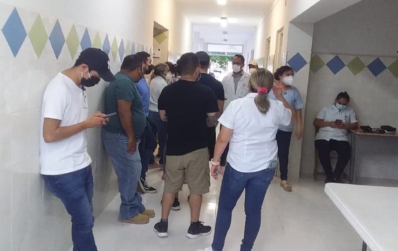Servidora de la Nación niega vacuna antiCovid a personal de salud Servidora de la Nación niega vacuna antiCovid a personal de salud