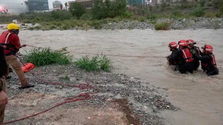 ¡No te metas! Agua de río en Puebla causa estas enfermedades