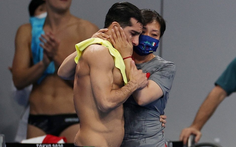 EN CORTO: SÍNTESIS INFORMATIVA EN CORTO: SÍNTESIS INFORMATIVA