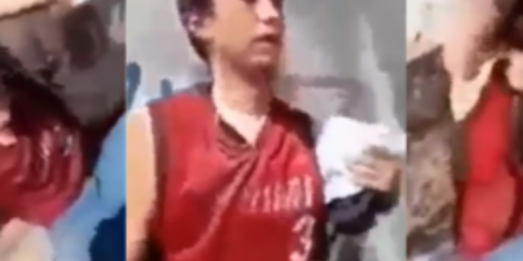 Videos de José Eduardo muestran que salió de la cárcel por su propio pie Videos de José Eduardo muestran que salió de la cárcel por su propio pie