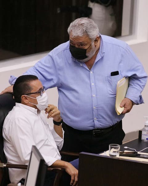 Sugieren se someta a una consulta Sugieren se someta a una consulta