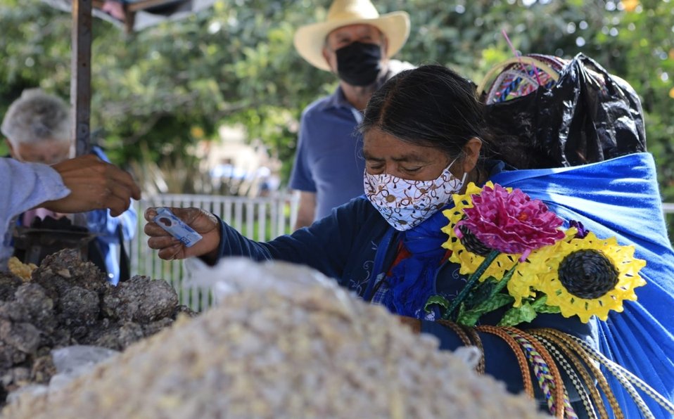 Realizan el legendario «Trueque» en San Pedro Cholula Realizan el legendario «Trueque» en San Pedro Cholula