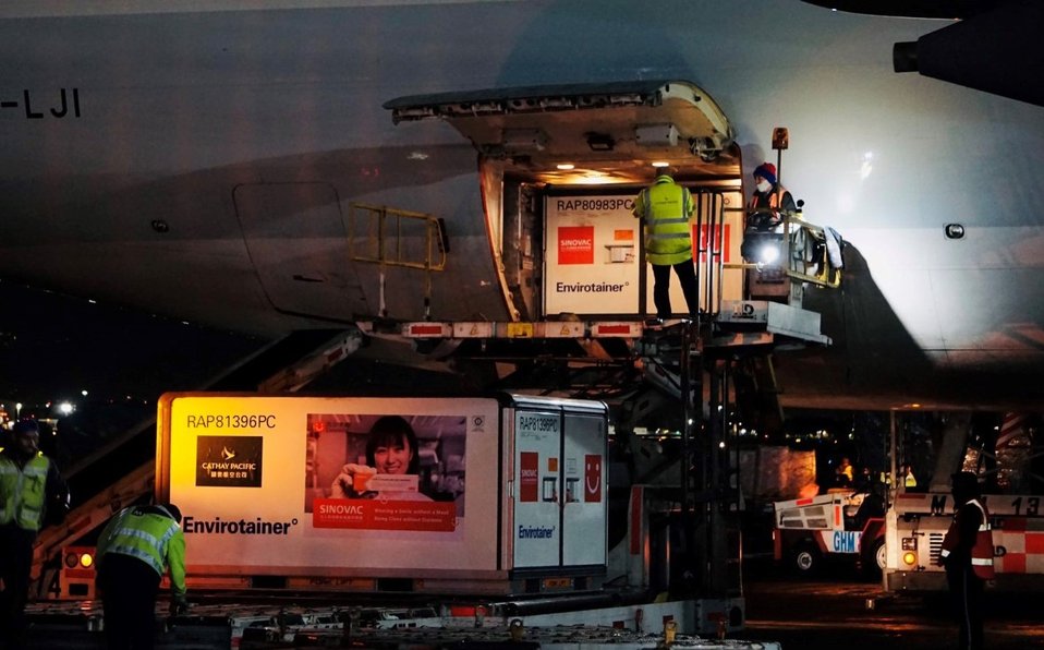 Llega a México nuevo lote con 1 millón 293 mil 600 de vacunas de AstraZeneca contra covid Llega a México nuevo lote con 1 millón 293 mil 600 de vacunas de AstraZeneca contra covid