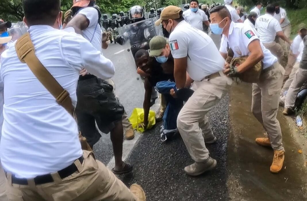 AMLO, “igual que Trump” AMLO, “igual que Trump”
