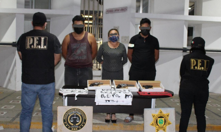 Detenidos presuntos responsables de colgar mantas en Kanasín