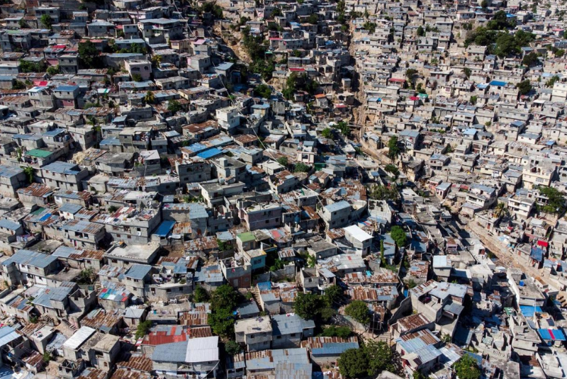 Liberan a los 12 misioneros estadounidenses secuestrados en Haití Liberan a los 12 misioneros estadounidenses secuestrados en Haití