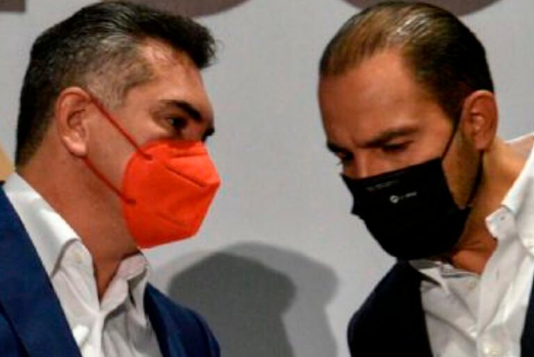 AMLO se burla de Alejandro Moreno , llama » ingratos» a  dirigentes y legisladores del PAN por no defender al líder nacional del PRI