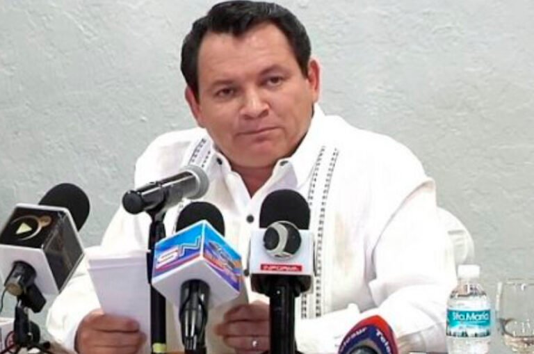 MORENA se hunde cada vez más en Yucatán; Bienestar opera con irregularidades al mando de Díaz Mena