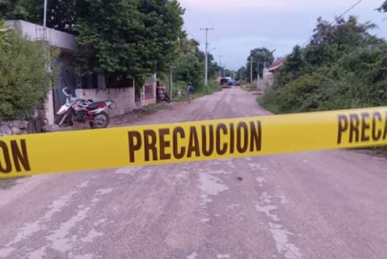 Hombre asesina a su madre a machetazos en Ticul, Yucatán