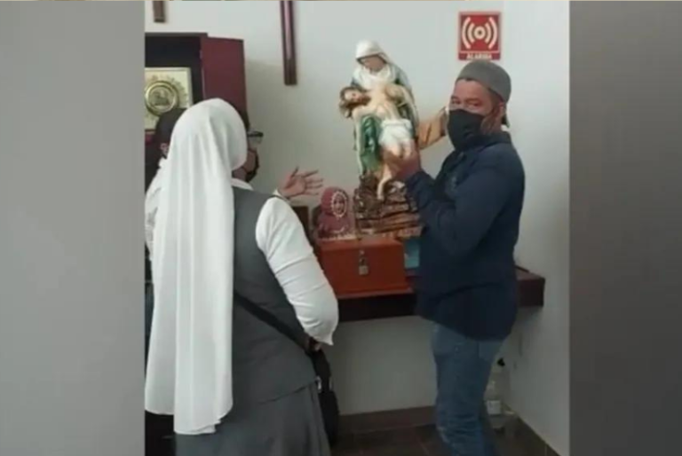 «Por órdenes de arriba», desmantelan capilla del hospital Javier Buenfil Osorio de Campeche