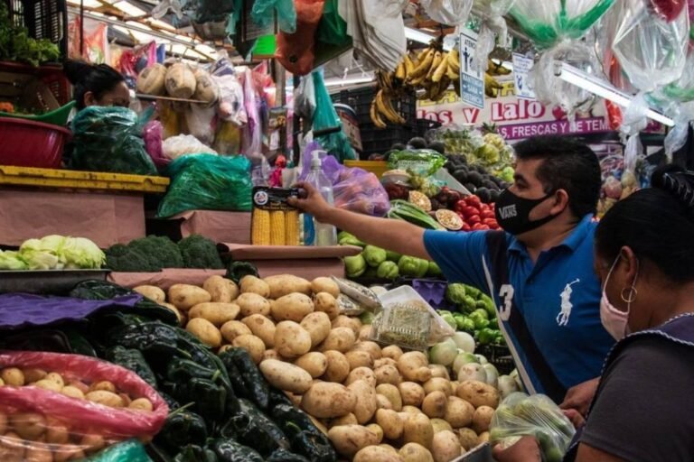 Inflación anual de México repunta a 7.77% en la primera quincena de diciembre: Inegi