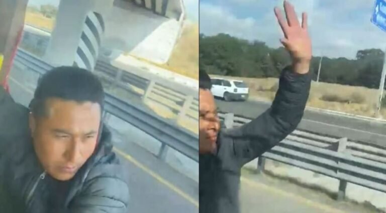 Hombre intenta asaltar un tráiler en Puebla y termina colgado en la puerta