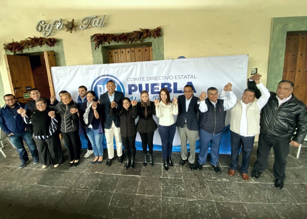 LIDERESA ESTATAL EXHORTA A LA UNIDAD A PANISTAS DE CHOLULA