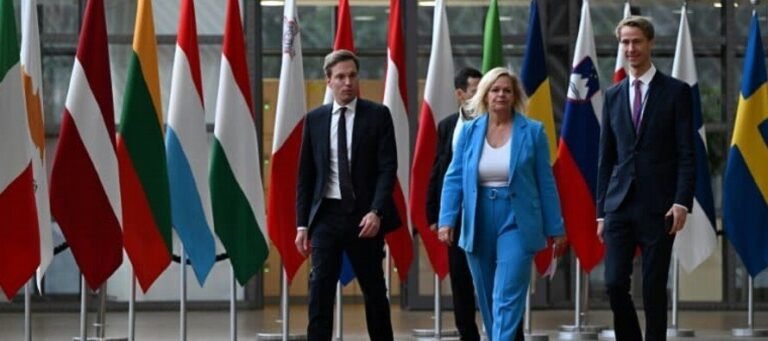 La Unión Europea han alcanzado un acuerdo para avanzar en la reforma del Pacto de Migración y Asilo  después de tres años en las negociaciones