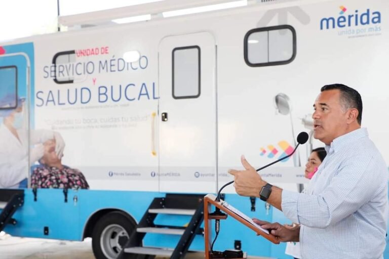 El alcalde Renán Barrera (PAN) pone en marcha unidades dentales móviles para mejorar la salud bucal en Mérida Yucatán