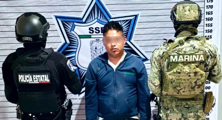 MARINOS Y POLICÍAS ESTATALES CAPTURAN A SUPUESTO TRAFICANTE DE CRISTAL EN CHOLULA